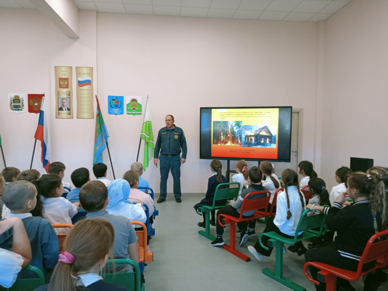 Встреча с членом Совета отцов Максимом Сергеевичем Козленковым.